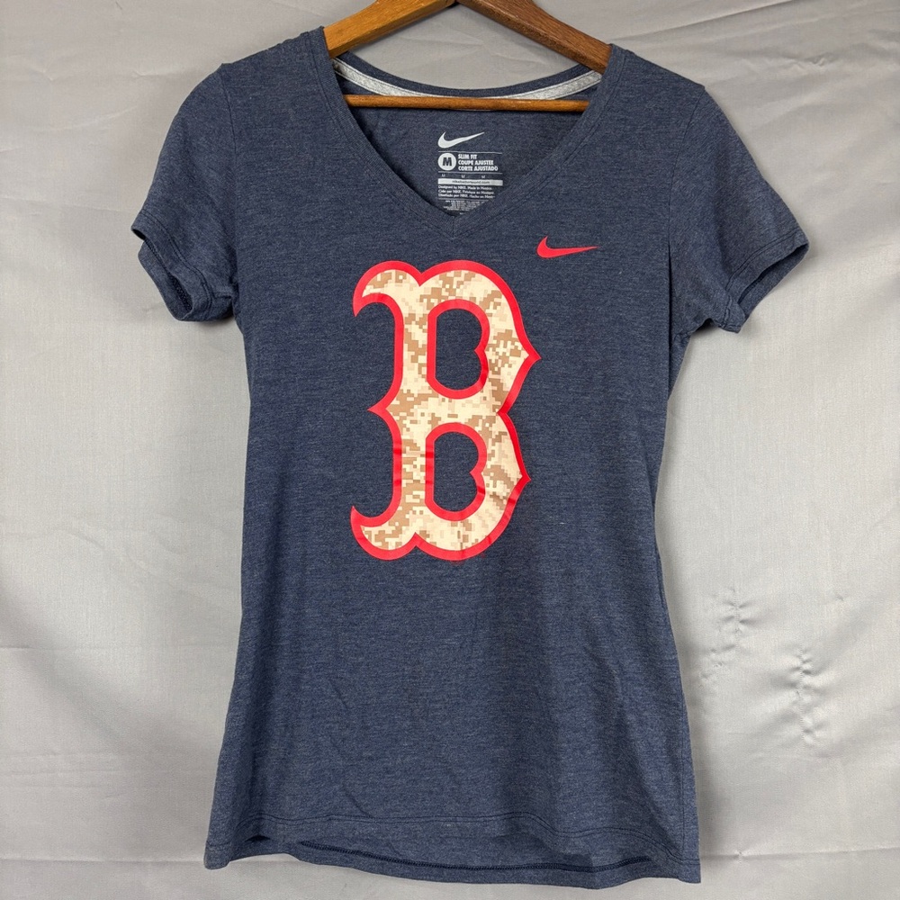 Nike Slim Fit Boston Red Sox Women's V-Neck T-Shirt Size M Blue